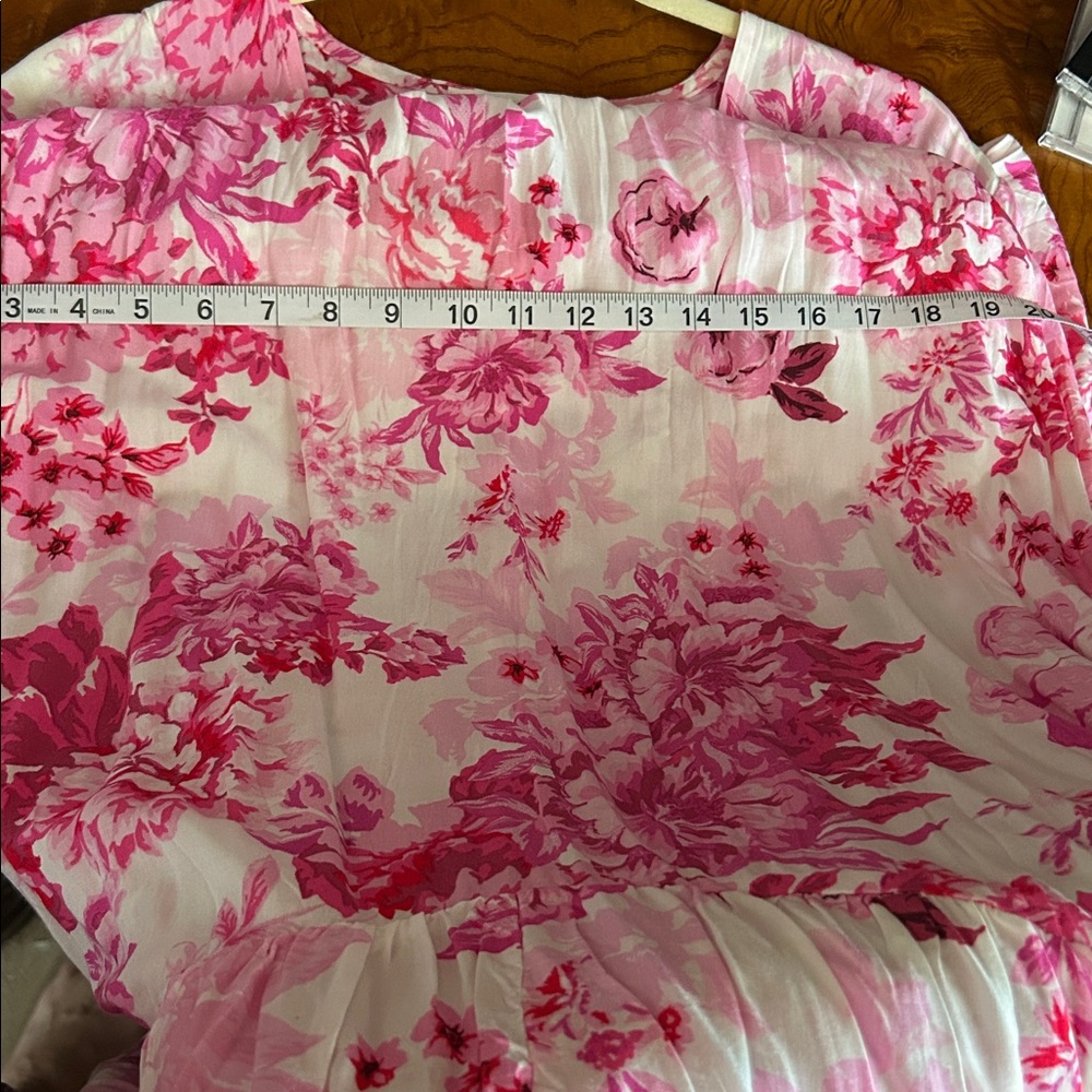 Chic Pink Floral Maxi Dress - Picture 14 of 14